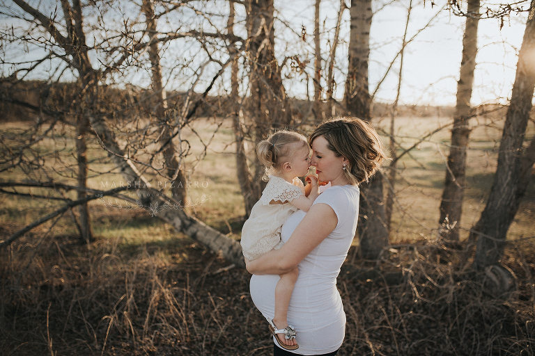Maternity Session with siblings