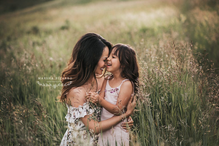 Nose Hill, Calgary Alberta family photography session