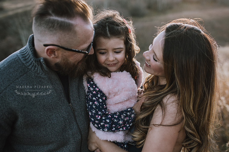 Calgary maternity photographer