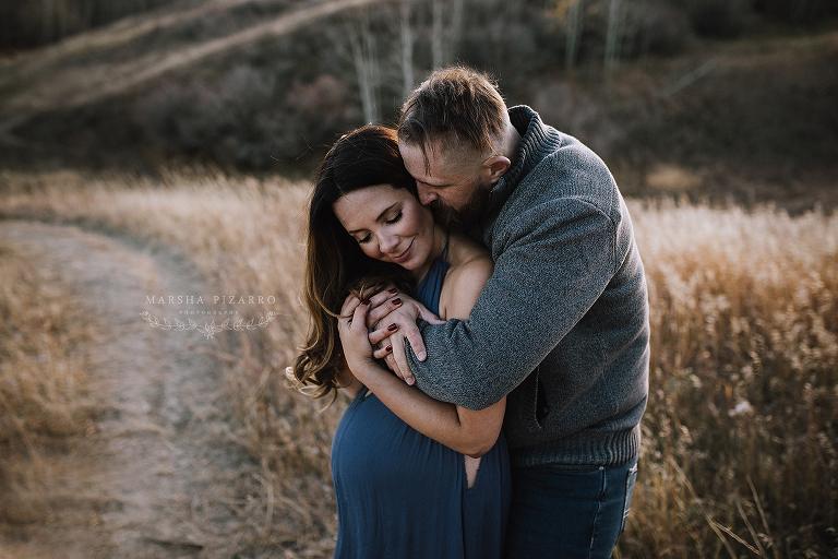 Calgary maternity photographer