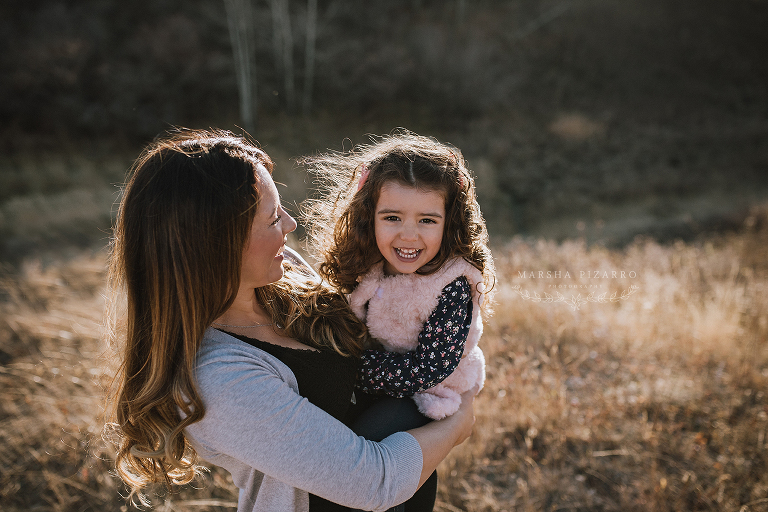 Calgary maternity photographer