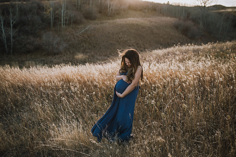 Calgary maternity photographer