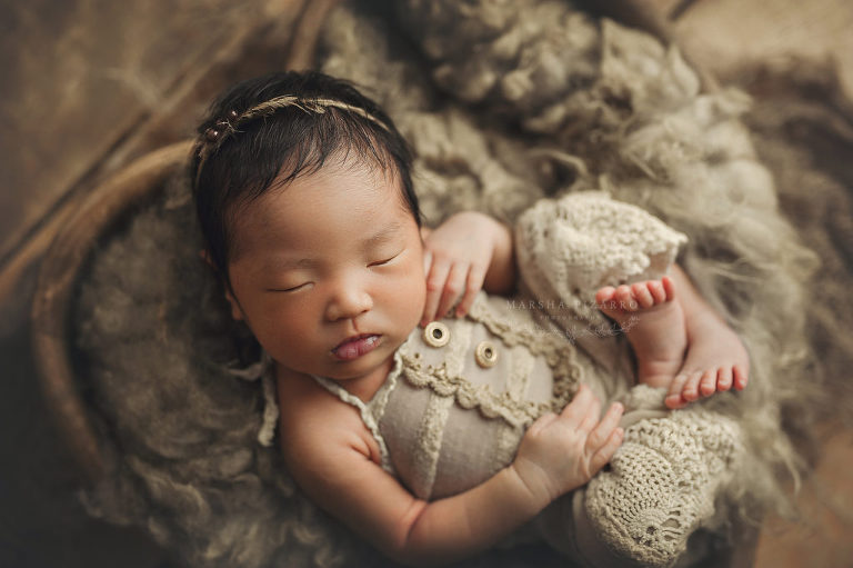 newborn photographer in calgary ab