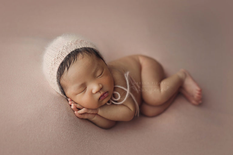 newborn photographer in calgary ab