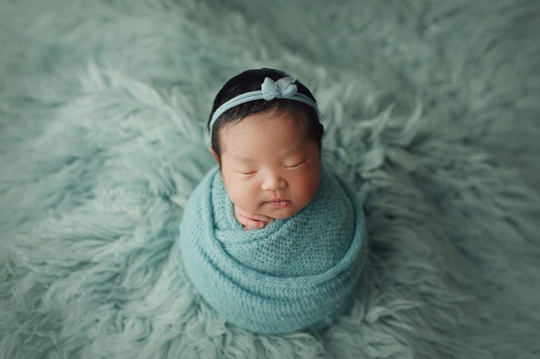 newborn photographer in calgary ab