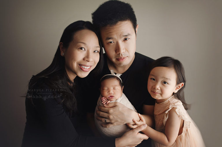 newborn photographer in calgary ab