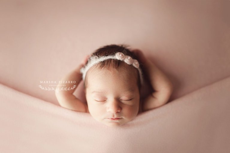calgary-newborn-photography-baby-girl-brooklyn