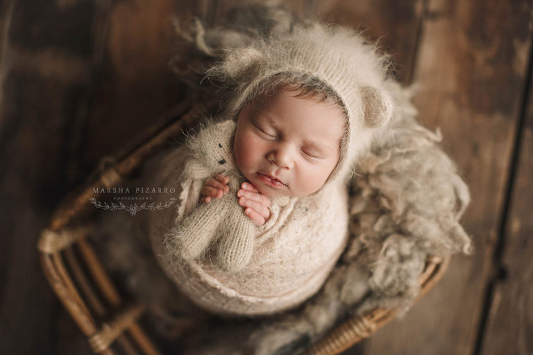 calgary infant photographer