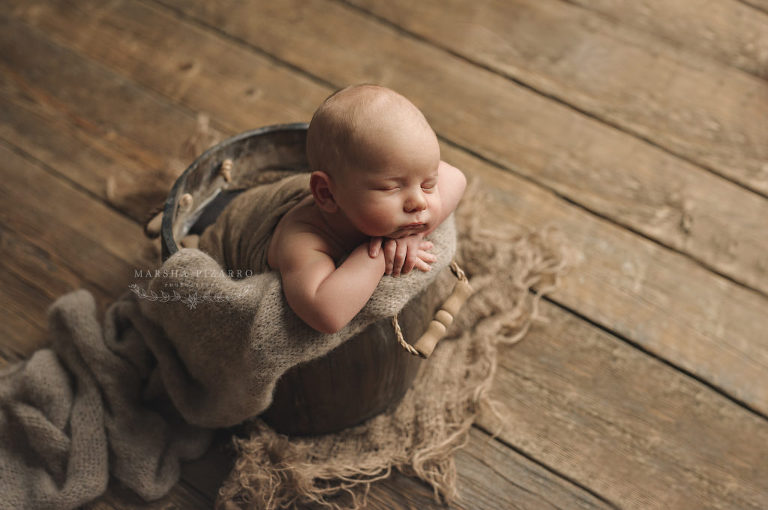 newborn photographer victoria alberta