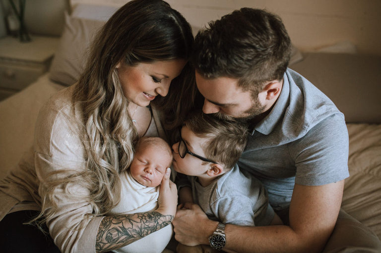 newborn photographer victoria alberta
