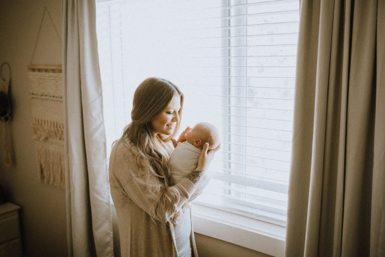 newborn photographer victoria alberta