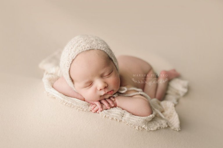 newborn photographer victoria alberta