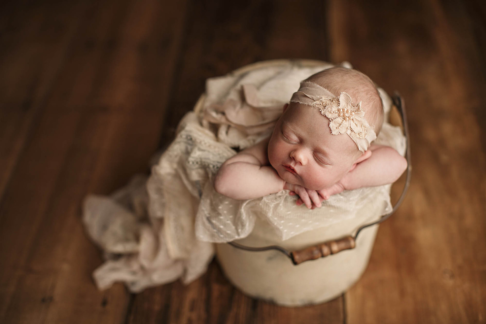 calgary newborn portraits, newborn photos calgary, newborn photography near me